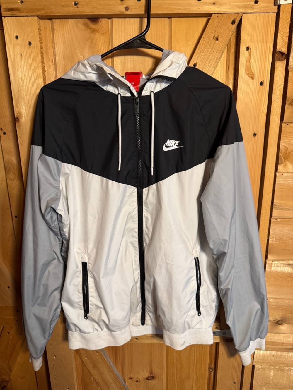 Nike Two-Tone Black and Light Gray Hooded Windbreaker